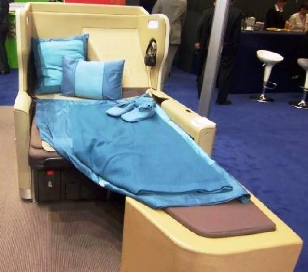 Singapore Airlines Business Class - www.reiserport2008.de