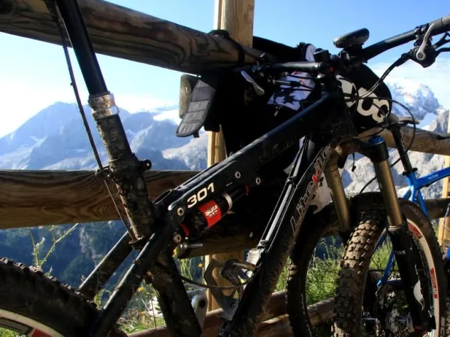 MTB-Veranstalter TrailXperience geht mit mobilem LITEVILLE-Testcenter in die neue Bikesaison Bild: MTB-Veranstalter TrailXperience geht mit mobilem LITEVILLE-Testcenter in die neue Bikesaison