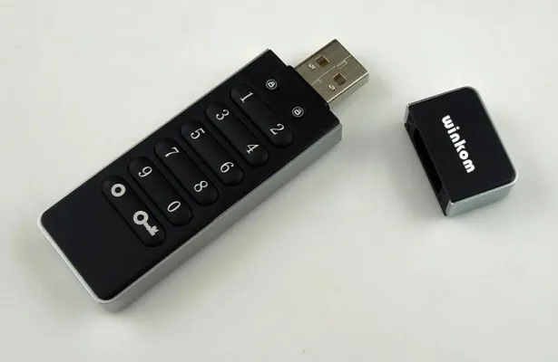 Bild: WINKOM erweitert Angebot an USB 3.0-Sticks