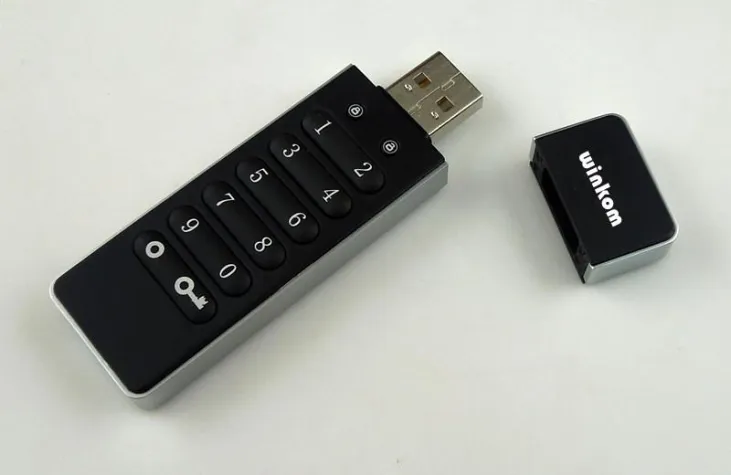 Bild: WINKOM erweitert Angebot an USB 3.0-Sticks