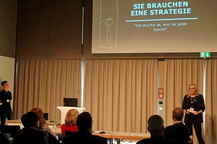 Digitalisiertes Marketing in KMU: Mit Agentur oder in Eigenregie? Bild: Digitalisiertes Marketing in KMU: Mit Agentur oder in Eigenregie?