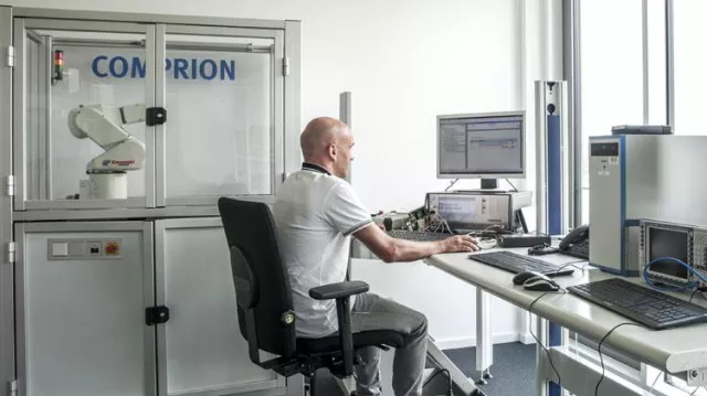 Bild: COMPRION UT³ Platform Available at DEKRA for Future NFC Forum Testing Services