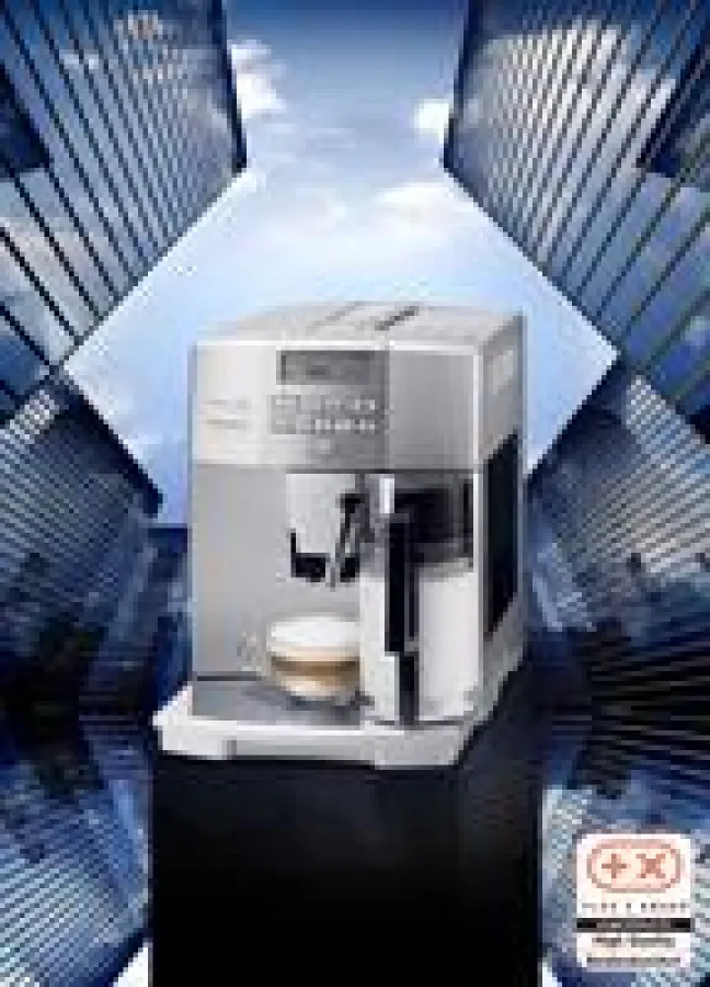(Foto: De'Longhi) Die Magnifica III ESAM 04.350.S honorierte die Jury mit einem Plus X Award-Siegel für Bedienkomfort.