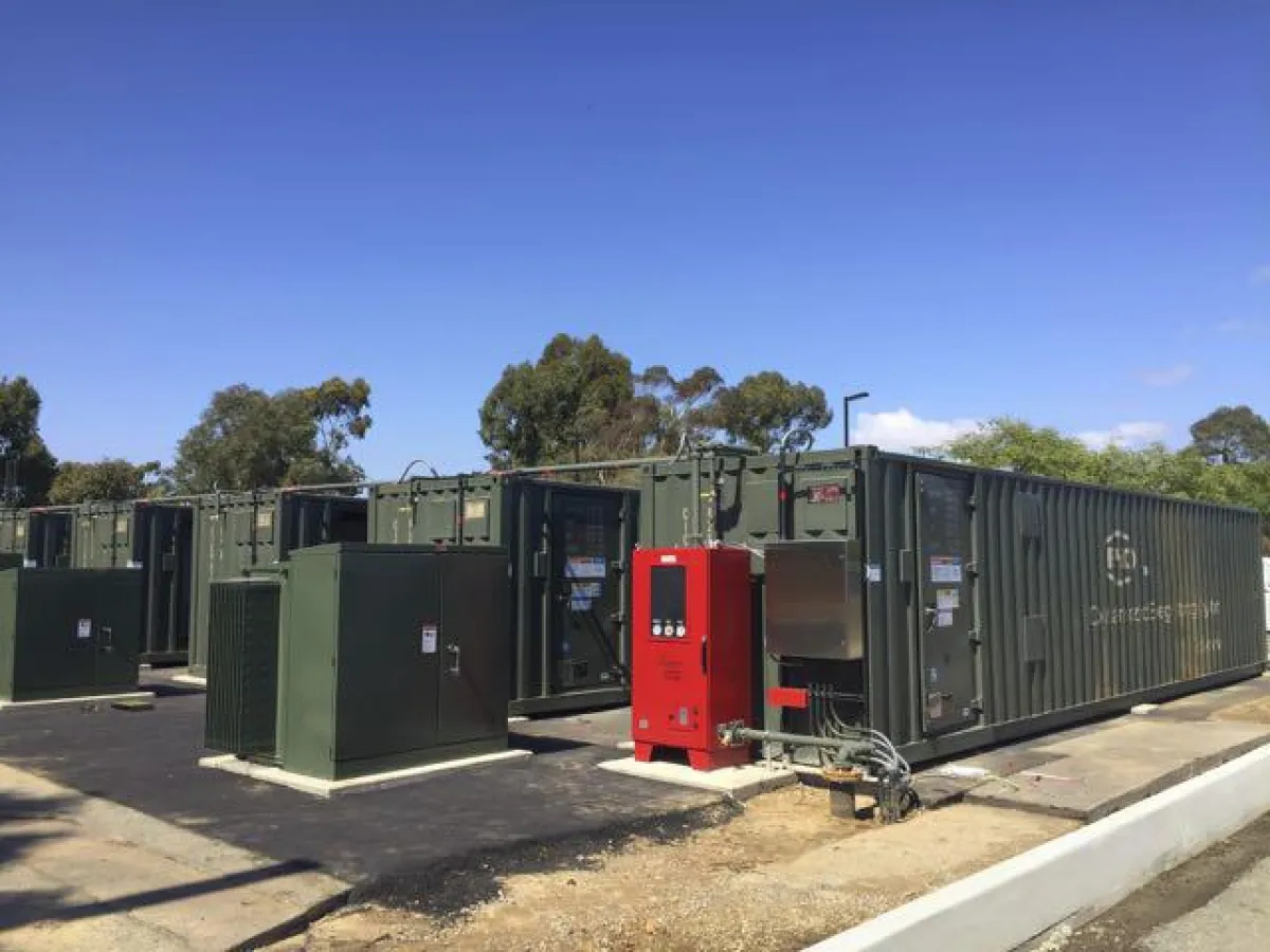 Mit dem Großspeicher ?Containerized ESS? wurde BYD für den EES-Award 2017 nominiert.