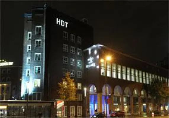 HDT-Fachtagung "Neue Normen und Vorschriften beim Betrieb von Krananlagen“ am 24.und 25.10.2016 in München Bild: HDT-Fachtagung "Neue Normen und Vorschriften beim Betrieb von Krananlagen“ am 24.und 25.10.2016 in München