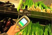 Globus SB-Warenhaus Koblenz nutzt mobiles Self-Scanning Bild: Globus SB-Warenhaus Koblenz nutzt mobiles Self-Scanning