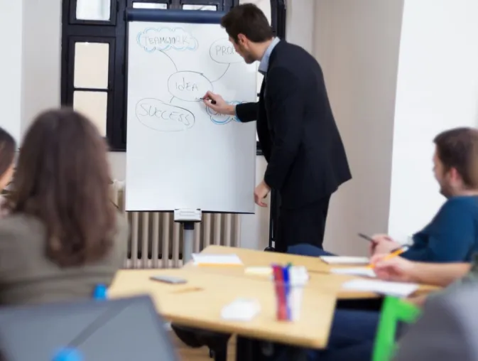 Bild: Inhouse-Seminare und Online-Seminare für den Personalrat / BPersVG und alle Länder-PersVG / bundesweit.