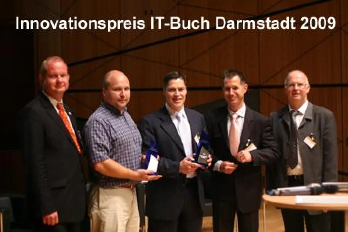 v.l.n.r.: Prof. Dr. Weihe (Technische Universität Darmstadt, Jury), Dr. Kleiner (em engineering methods, 2. Platz), Jörg Kleinz (intelligent views gmbh, 1. Platz), Michael Mattis (AMC, Initiator), Pro