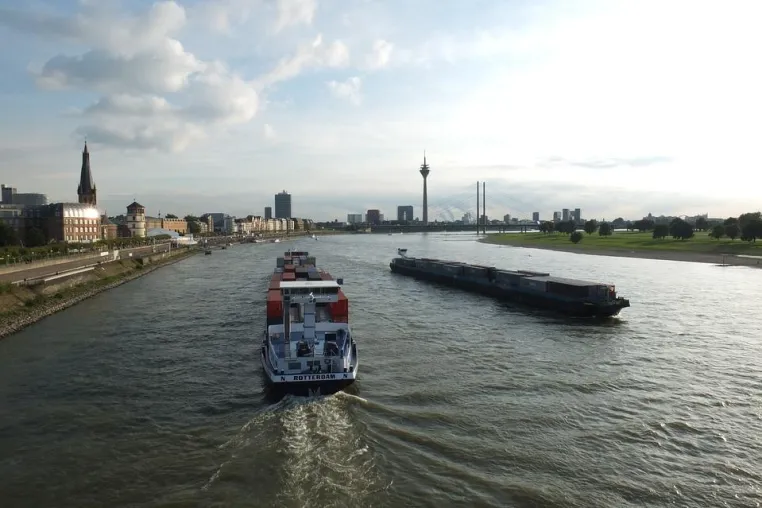Aktionsplan „Niedrigwasser Rhein“ Bild: Aktionsplan „Niedrigwasser Rhein“