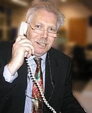 Bild: Neue Seminarreihe mit dem Starastrologen Paul Pawlowski startet im November 2006