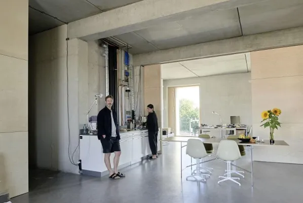 Bild: Aus dem Fremden etwas Eigenes machen