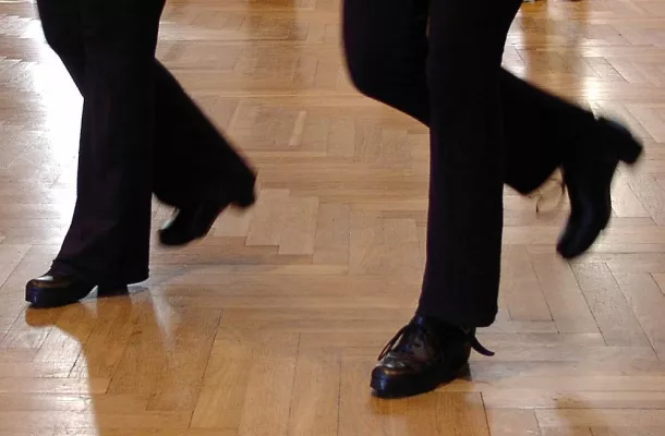 Bild: Wochenendkurs für Renaissancetanz auf BURG FÜRSTENECK - „Spanische Elemente im italienischen Tanz um 1600"