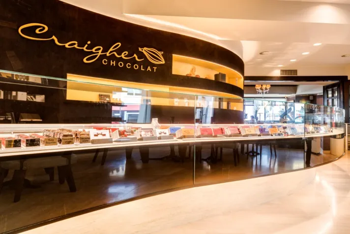 Baumrindentuch und Schokogenuss – ein perfektes Zusammenspiel Bild: Baumrindentuch und Schokogenuss – ein perfektes Zusammenspiel