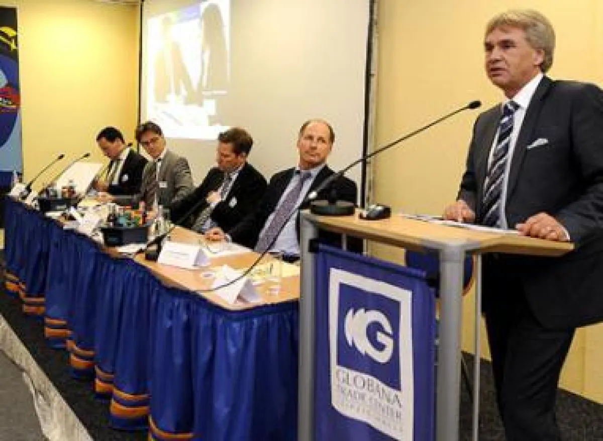 Beim Thema allgemeinverbindlicher tariflicher Mindestlohn waren sich die Diskussionsteilnehmer einig.