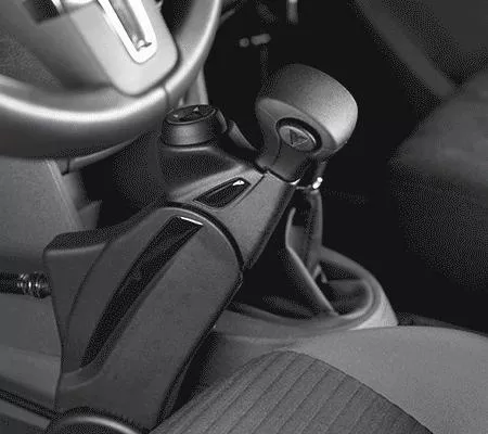 Autofahren mit leichter Hand Bild: Autofahren mit leichter Hand