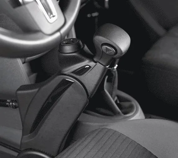 Autofahren mit leichter Hand Bild: Autofahren mit leichter Hand