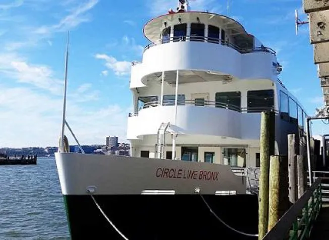 Bild: Grüne Gewässer