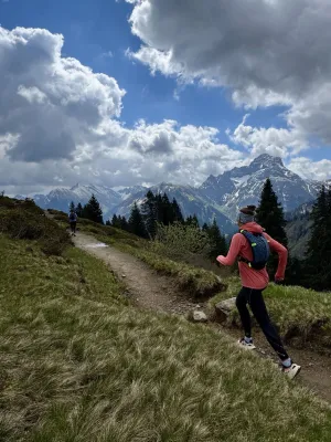 Laufend Berge erobern bei den Trailrunning Ladies Days Bild: Laufend Berge erobern bei den Trailrunning Ladies Days