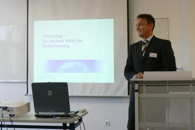 7. Wirtschaftssymposium der International Business School Bad Nauheim ein voller Erfolg Bild: 7. Wirtschaftssymposium der International Business School Bad Nauheim ein voller Erfolg