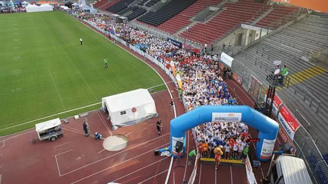 Netzwerkparty im Stadion: Neuer Teilnehmerrekord beim 6. DAK Firmenlauf Braunschweig erwartet Bild: Netzwerkparty im Stadion: Neuer Teilnehmerrekord beim 6. DAK Firmenlauf Braunschweig erwartet