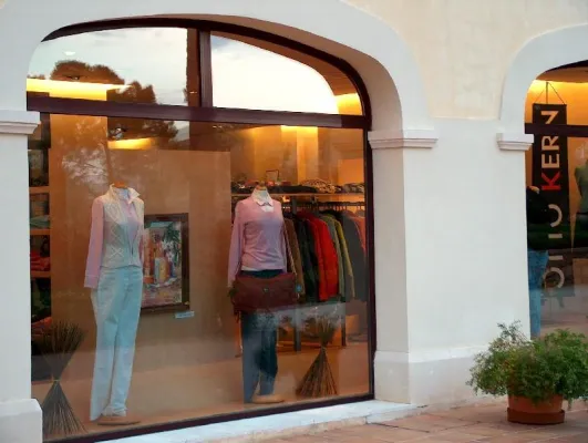 Bild: UV-Schutzfolie für Schaufenster verringert Belastung durch Sonne