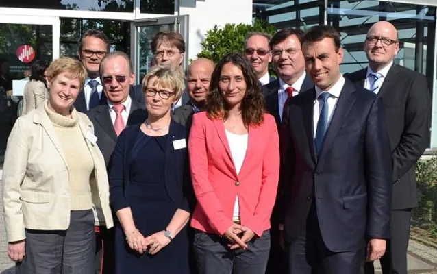 Bild: Talentgewinnung durch Zuwanderung: Wirtschaftsminister Dr. Nils Schmid mit kreativen Lösungsvorschlägen