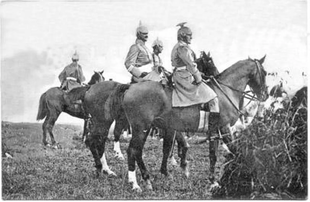 August von Eckardstein auf Pferd Pipifax welches auf dem Tempelberg in Haselberg beerdigt wurde