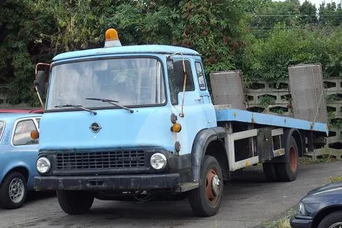 Bild: Opel Bedford Blitz Abschleppwagen nach 10 Jahren wieder aufgetaucht