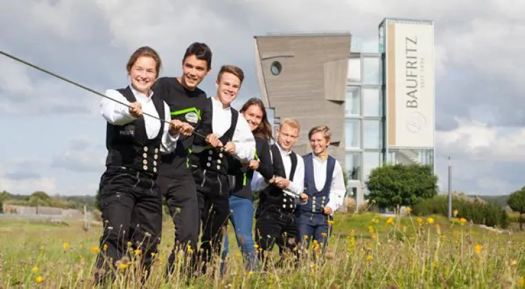 Bild: Ökohaus-Pionier bester Allgäuer Ausbildungsbetrieb im Baugwerbe
