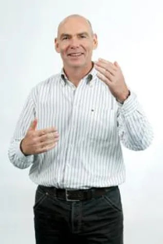 Interview mit Stefan Urke (forward academy) – Weiterbildungstrends 2013: Immer mehr und immer schneller Bild: Interview mit Stefan Urke (forward academy) – Weiterbildungstrends 2013: Immer mehr und immer schneller