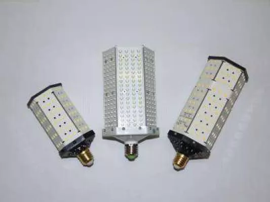 Bild: Neue Helecta LED Retrofit Leuchtmittel für die Straßenbeleuchtung