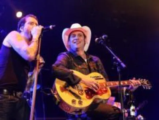 Bild: BossHoss: Tourauftakt in Oberhausen im Cowboystil