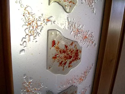 Der dekorative Sichtschutz für Ihre Zimmertüren - Fusingglas mit Sandstrahlung Bild: Der dekorative Sichtschutz für Ihre Zimmertüren - Fusingglas mit Sandstrahlung