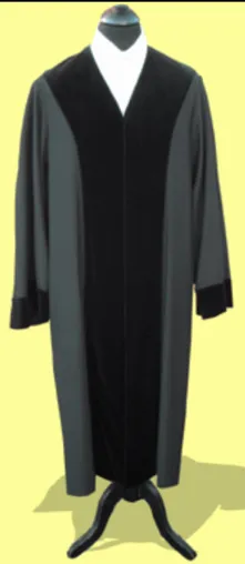 Die Arbeit, die in einer Robe steckt Bild: Die Arbeit, die in einer Robe steckt