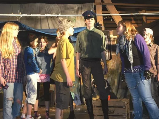 Großzügige Spenden für Straßenkinder in Afrika Bild: Großzügige Spenden für Straßenkinder in Afrika