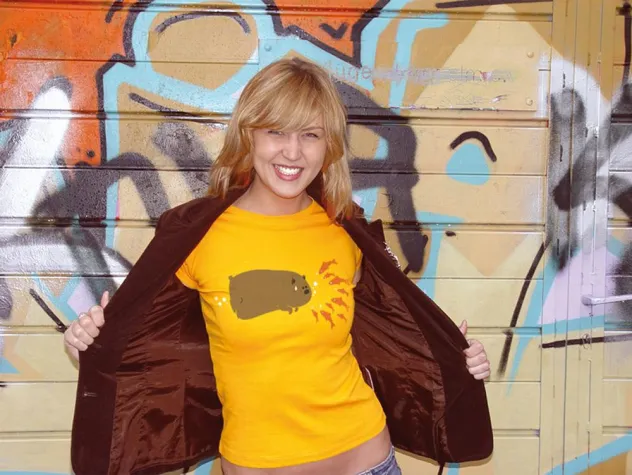 Bild: Scribtee.com – T-Shirt Fashion mit Charakter