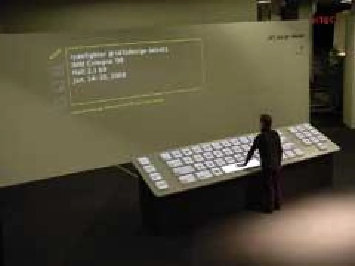 Typefighter - eine Installation von Lars Grau und dem Designbüro rutan GmbH