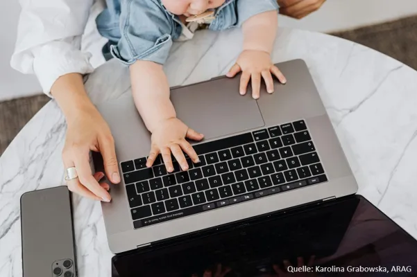 ARAG, stimmt das? Urteile und Fakten zum Homeoffice Bild: ARAG, stimmt das? Urteile und Fakten zum Homeoffice