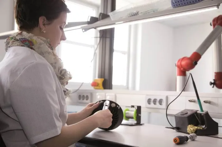 Bild: TSL-Leuchten auf der EPHJ-EPMT-SMT 2015