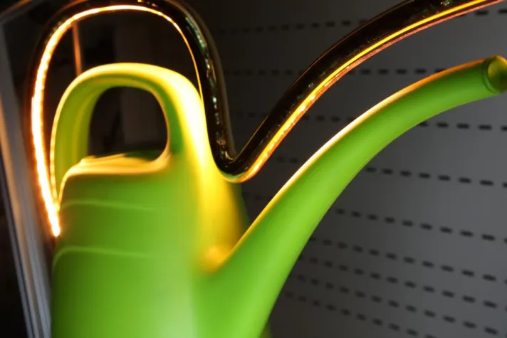 Bild: Gezielte Infrarot-Wärme - dem Werkstück angepasst