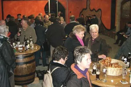 Bild: Große Begeisterung auf touristischer Erkundungsfahrt durch Altmühltal und Hopfenland Hallertau
