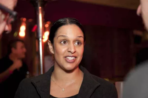 EFM verstärkt Management in Australien mit Christine Deschanel Bild: EFM verstärkt Management in Australien mit Christine Deschanel