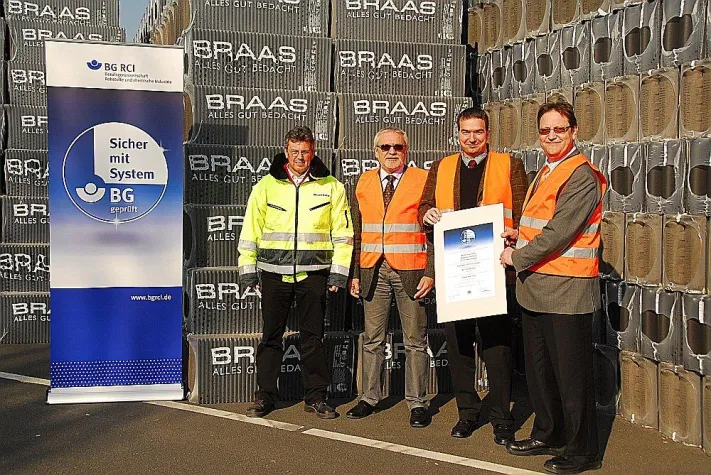 Bild: Ausgezeichnete Arbeitssicherheit bei Braas