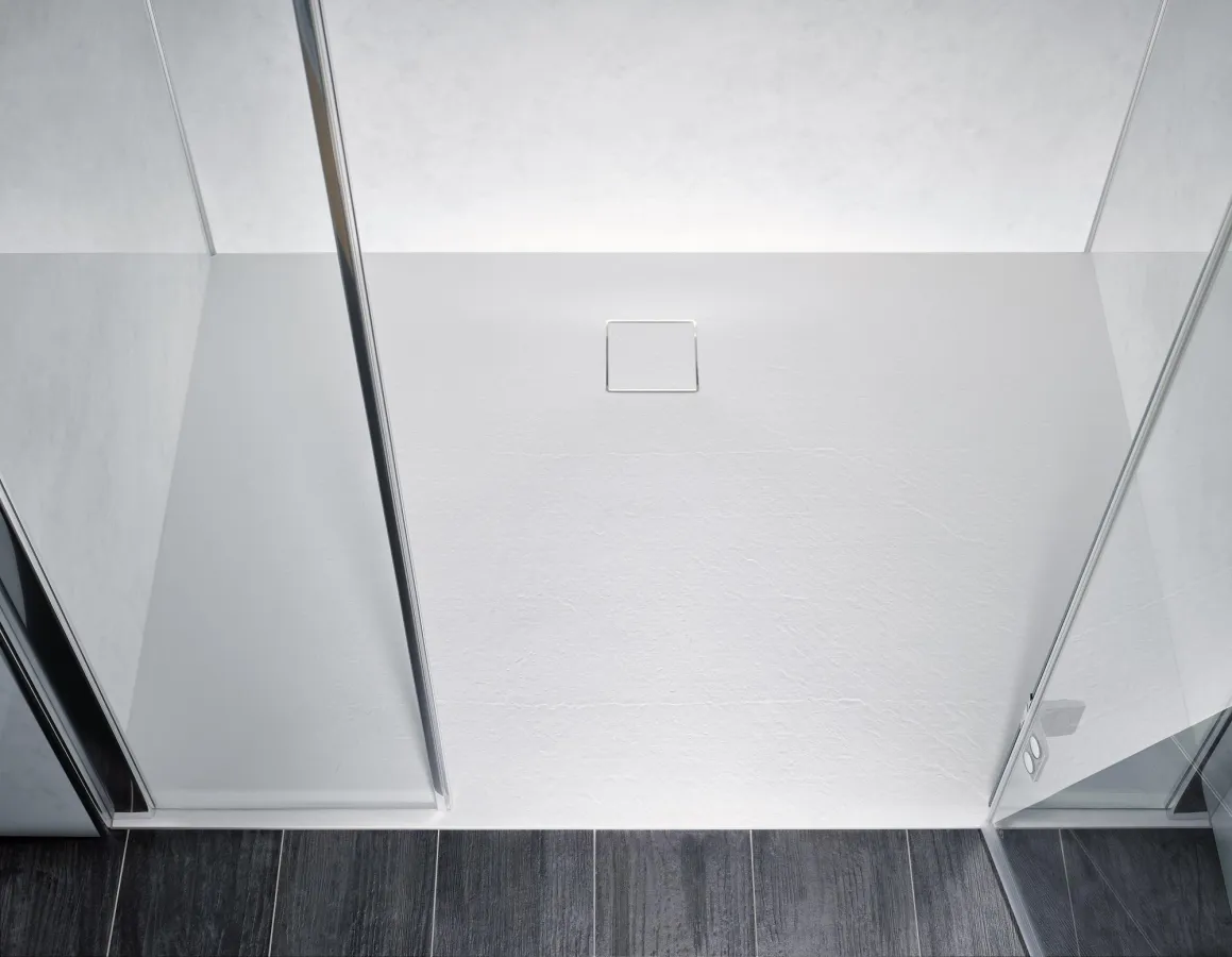 Der moderne matte Look der Duschwannen macht jedes Badezimmer zu einem optischen Highlight.