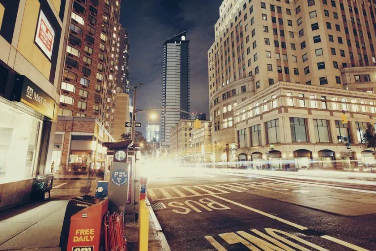 Big City Lights Bild: Big City Lights