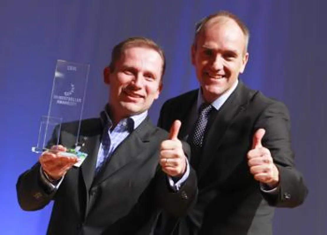 TIMETOACT Geschäftsführer Hermann Ballé mit Dr. Günter Sommer, Direktor Partnership Solution Center