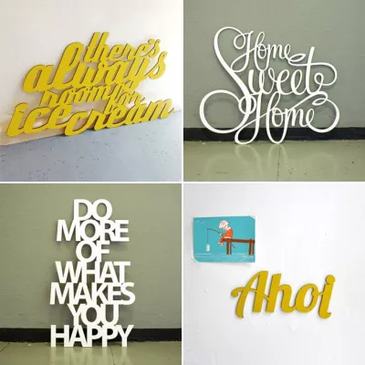 Bild: Schriftschmuck mit Schmuckschrift. Neue typographische Wanddeko