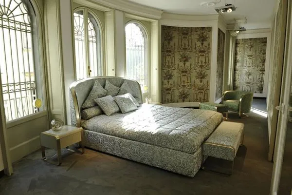 Bild: ROCKSTAR Immobilien stattet Apartments mit Versace Home aus