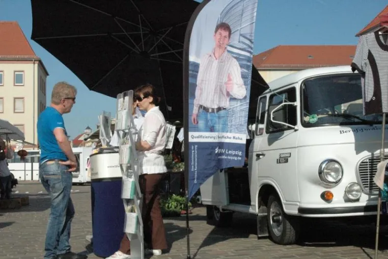 Beratungstour durch Mitteldeutschland mit weißem BARKAS endet in Zwickau Bild: Beratungstour durch Mitteldeutschland mit weißem BARKAS endet in Zwickau