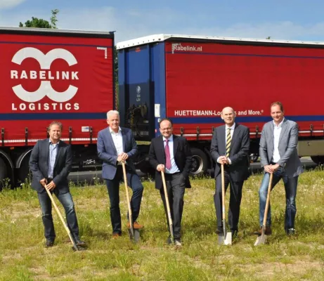 Bild: Baubeginn für neues Umschlagterminal der HUETTEMANN Gruppe
